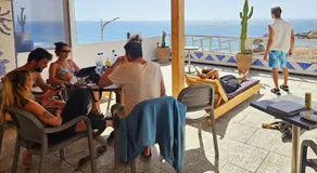 BIG BLUE guest house - Image 3