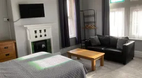 Rivington House Room only - Image 2