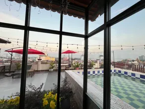 Queenwood Hotel - Image 3
