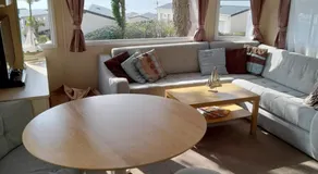 Pine Ridge 59 Rockley Park Poole with sea view sleeps six - Image 2