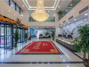 Kaifeng Yantong International Hotel (Drum Tower Square Jinming Square) - Image 4