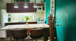 CozyBeach large 1BdrApt 50 steps from Atlantic Ocean private street between Ocean Park & Isla Verde 5 mins from Airport - Image 5