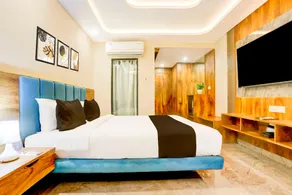 Super Townhouse Oak Dhanbad Central Near Golf Ground - Image 2