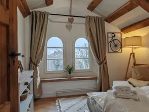 Charming Cottage w/Scenic Views, Garden & Fire Pit - Image 2
