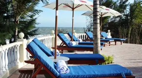 Golden Coast Resort & Spa - Image 3