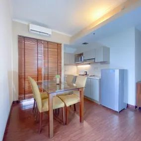 1BR & 2BR Apartemen Mediterania Marina Ancol - Image 5