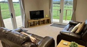 Tor Lodge, Oak Tree Lane - Image 2
