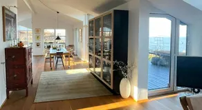 Architect-Designed House With Private Beach - Image 2