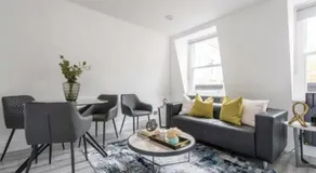 Modern 2BR 1BA in Trendy Notting Hill - Image 5
