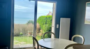 Grand rez de jardin-terrasse avec vue sur la mer - 2 chambres - Image 4