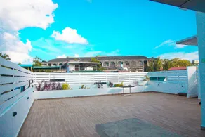 J Hotel - Image 5