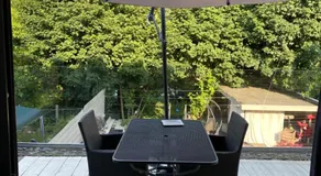 Appartement met groot terras - Image 3
