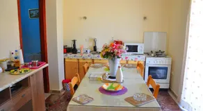 Vai Rent Rooms - Image 2