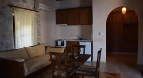 Vasilios Apartments Hotel - Image 4