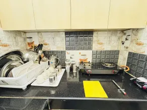 Flat in gurugram near medanta hospital - Image 4
