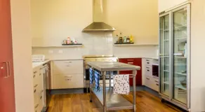 Bellarine Lodge Sleeps 30 - Image 4