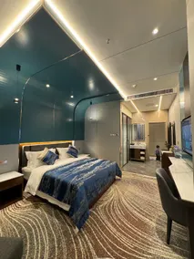 Longfei Hotel - Image 2