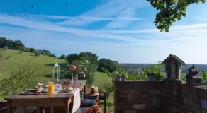 Openhouse Stay - Image 4