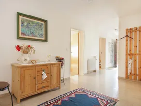 Beautiful apartment with private terrace and a separate entrance - Image 4
