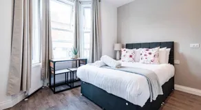 Fulham Urban Suites - Image 2