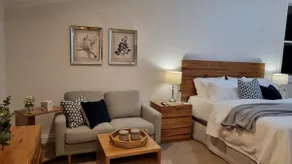Secluded Luxury Escape Red Hill-Peppercorn Cottage - Image 3