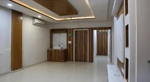 Hotel Om Elegance - Image 4