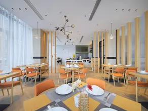 Country Inn & Suites by Radisson Shanghai Meilan Lake Luodian Ancient Town - Image 5