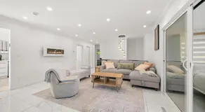 Luxury 3BR Retreat, Hot Tub, Fire Pit, 4 Beds - Image 4