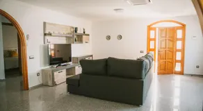 Villa Cervantes Sonnenland con piscina privada climatizada - Image 2