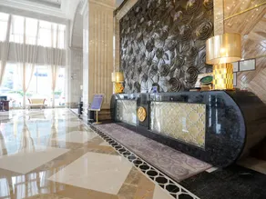 Regency Hotel - Image 5