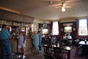 Village House Coaching Inn - Image 2
