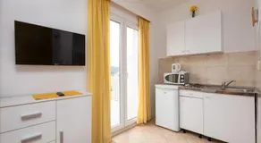 Apartments Mat - Image 3