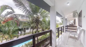 Aptos completos em cond. com piscina a 500m da Praia de Taperapuã - ENLs - Image 3