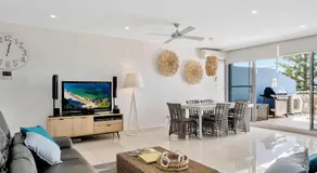 Luxe Pelican Lake - Image 3