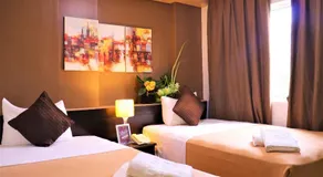 The Studio 18 Residences - Image 2