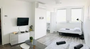 Central Apartments - Image 2
