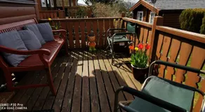Log cabin - free parking garden & pet friendly - Image 3