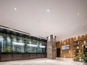 the Posh Hotel - Image 5