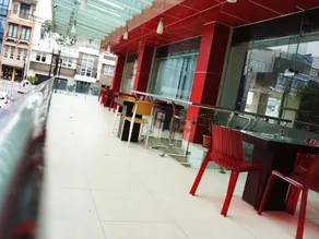 Win Hotel Blok M - Image 5
