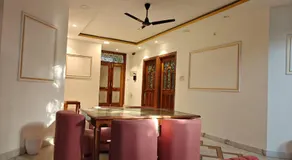 Club Royale - Image 5