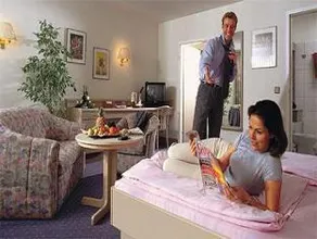 Hotel Sonnenhügel - Image 2