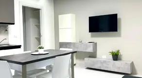 Levante Apartments 1 - Image 2