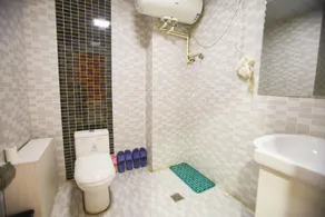 OYO Renhao Business Hotel - Image 4