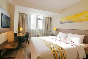 Home Inn Plus Dali Ancient Town South Gate - Image 2