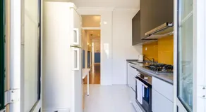 Inglaterra by Central Hill Apartments - Image 5