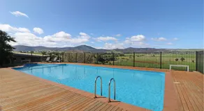 Off Mountain Accommodation - Image 5