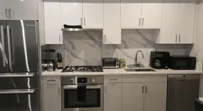 UBC Area Gem Spacious 2-Bedroom Townhouse with Full Kitchen - Image 5
