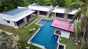 Bluewaves Hostel & Villa Panagsama by Hiverooms - Image 3