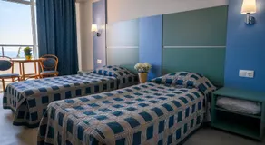 Hotel Lilia - Image 2
