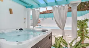 Orange Light with private pool - Image 3